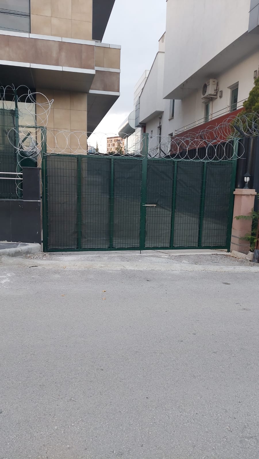 ferforje çit jiletli kapı Ferforje çit jiletli kapı